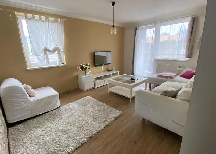 Appartement Bagra Apartment, 1-4 Guests, Free Parking & Wifi, 10 Min From Downtown Bratislava