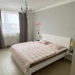 Bratislava, Bagra Family Apartment, Bathtub, Balcony, Free Parking, 6km Old Town Apartment *